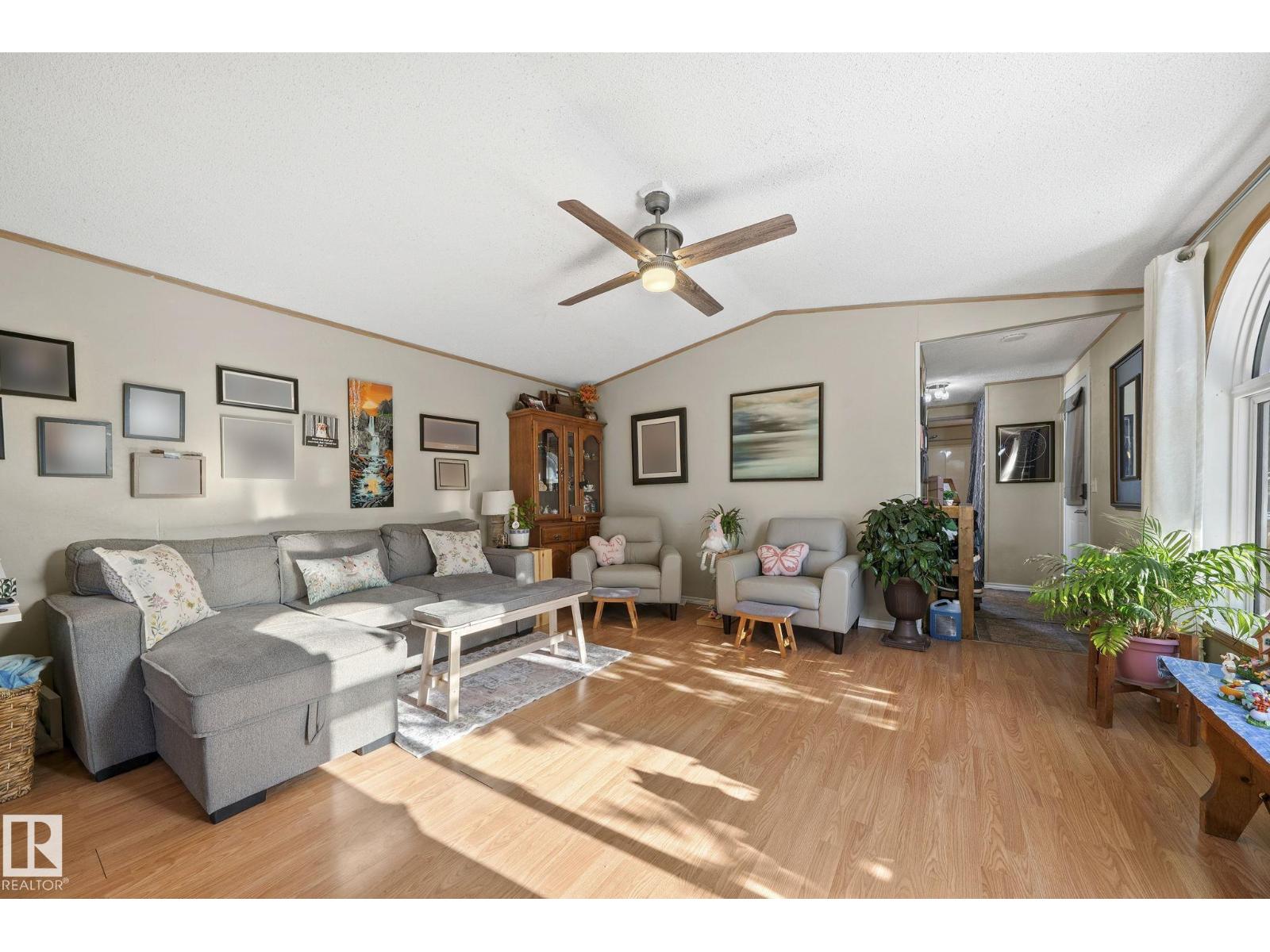 66 Evergreen Park Ne, Edmonton, Alberta  T5Y 4M2 - Photo 7 - E4477881