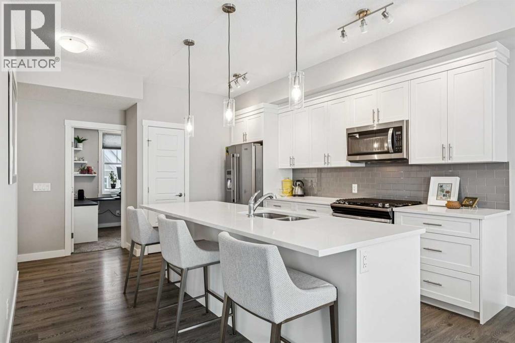 718 Cranbrook Walk SE, Calgary, Alberta  T3M 2V5 - Photo 15 - A2291962