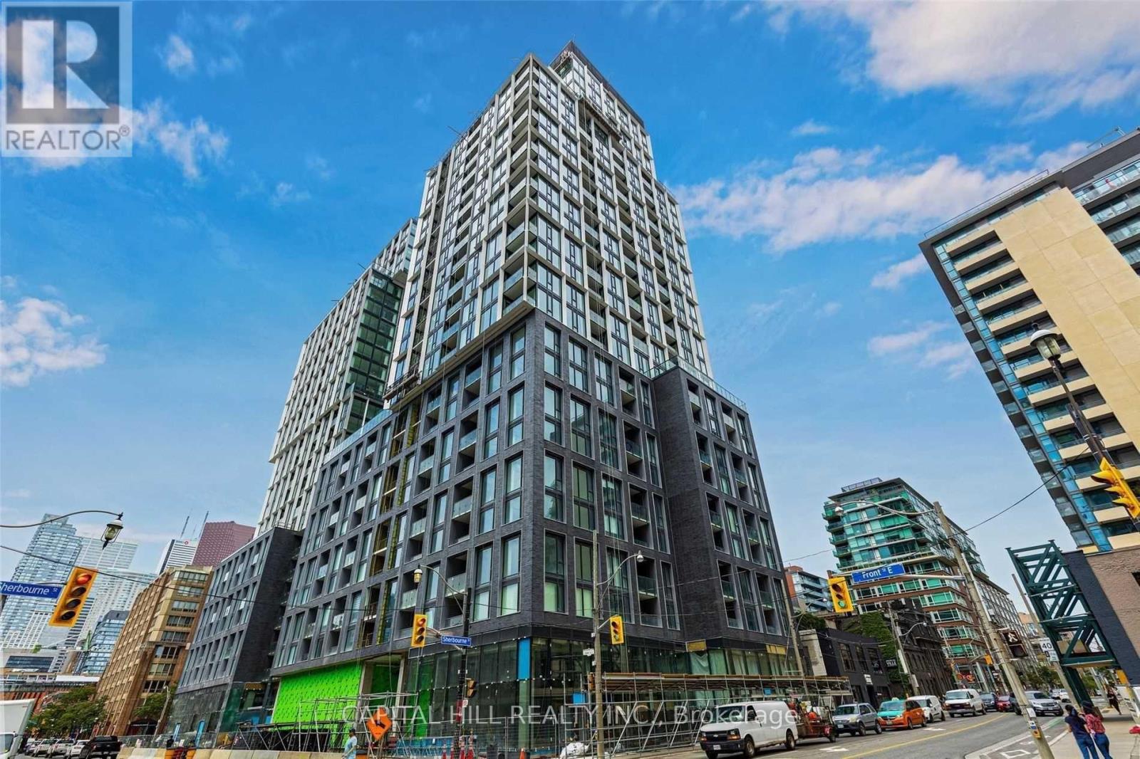 2016 - 158 Front Street E, Toronto, Ontario  M5A 1E5 - Photo 2 - C12933504