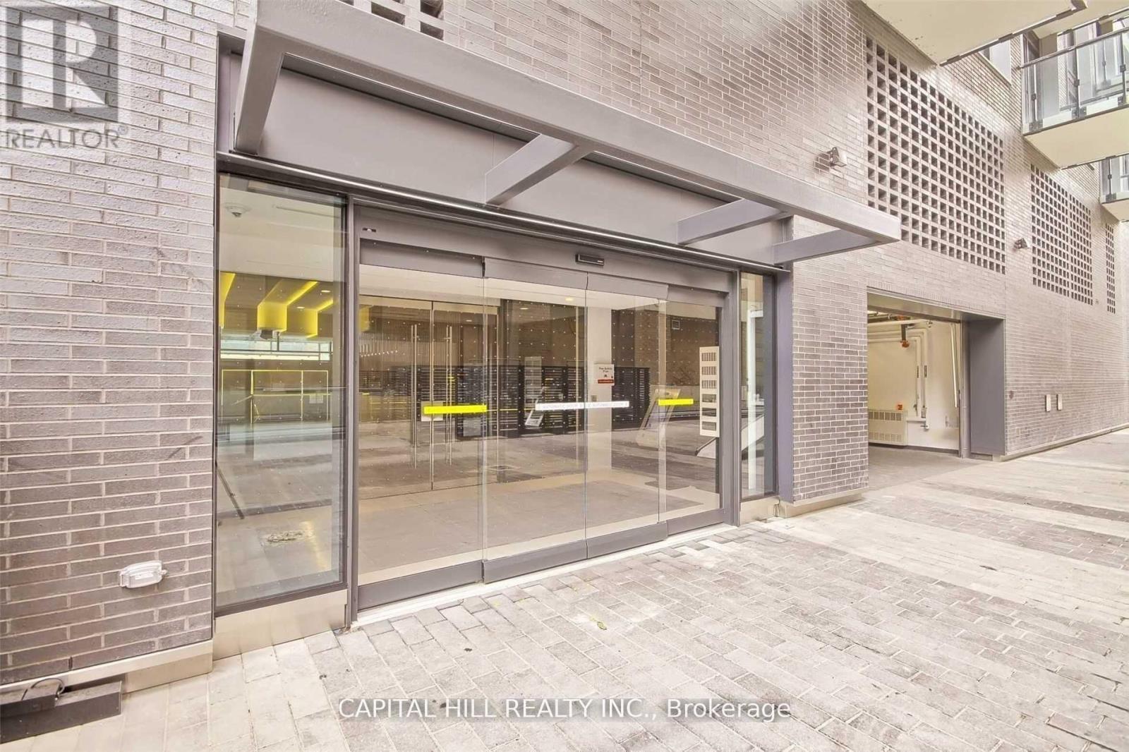 2016 - 158 Front Street E, Toronto, Ontario  M5A 1E5 - Photo 3 - C12933504