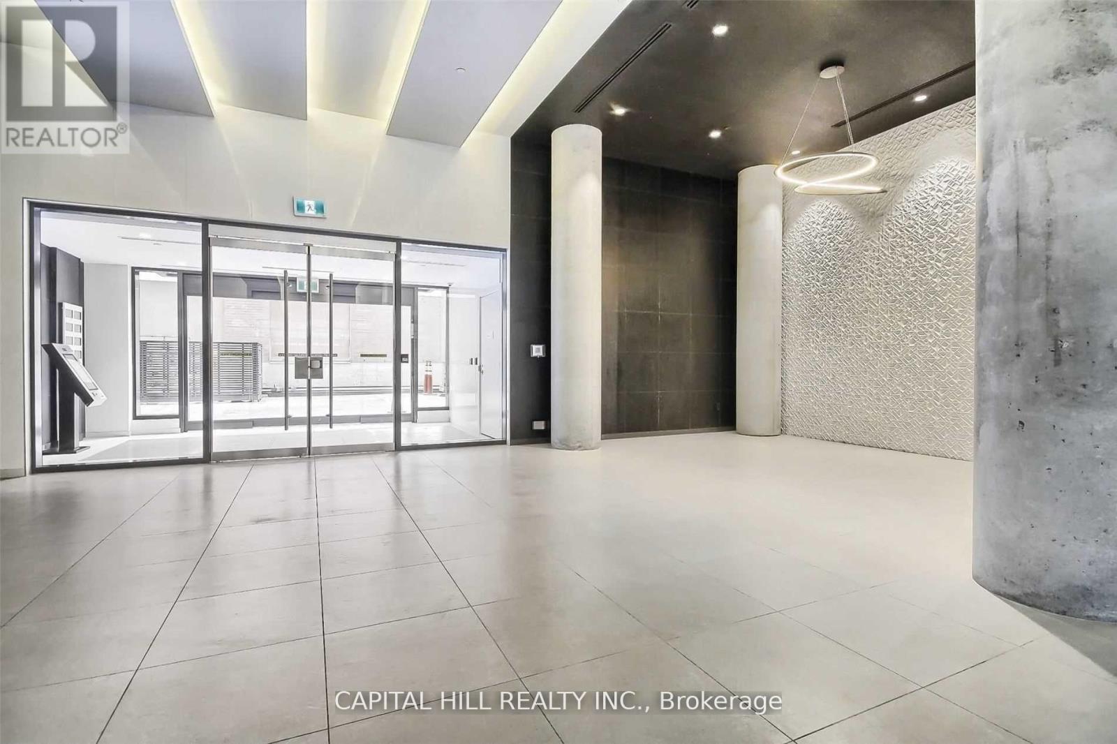 2016 - 158 Front Street E, Toronto, Ontario  M5A 1E5 - Photo 5 - C12933504