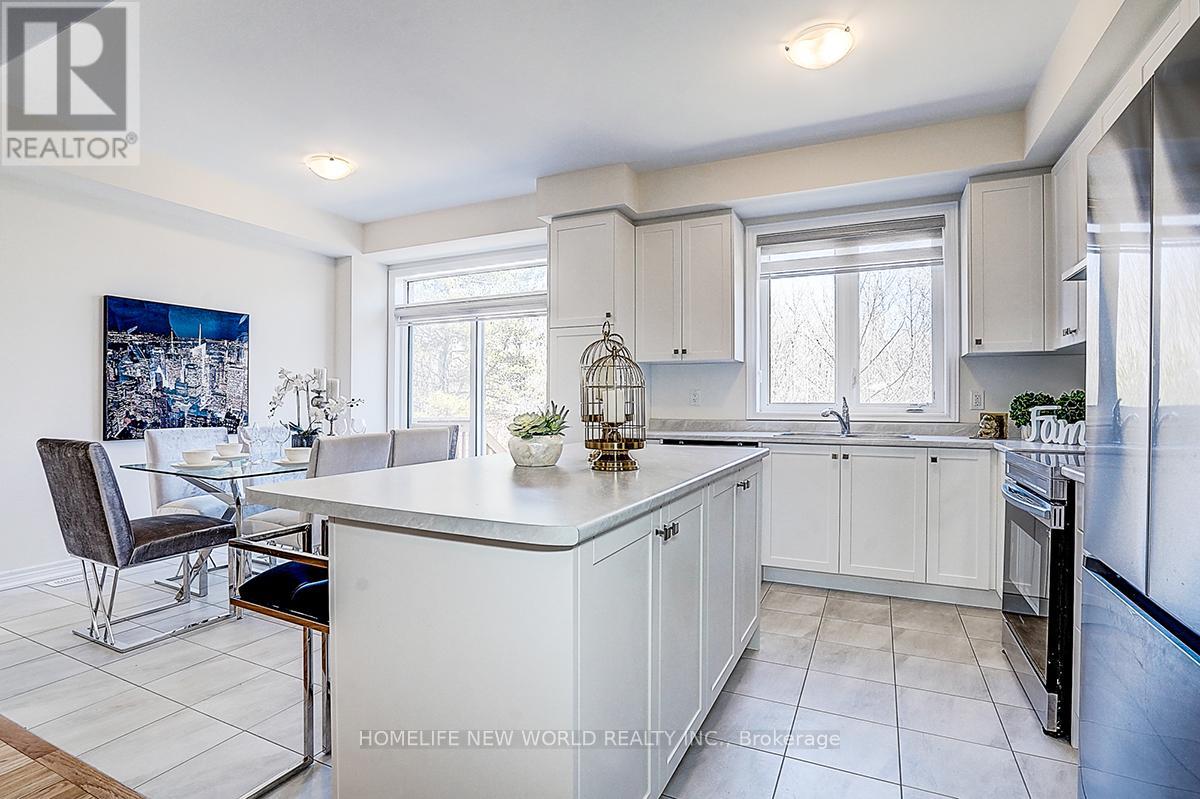 2865 Albatross Way, Pickering, Ontario  L1X 0P6 - Photo 10 - E12933512