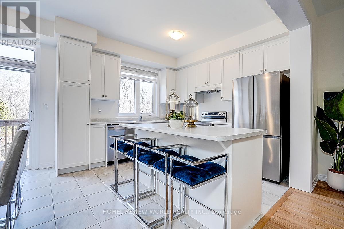 2865 Albatross Way, Pickering, Ontario  L1X 0P6 - Photo 8 - E12933512