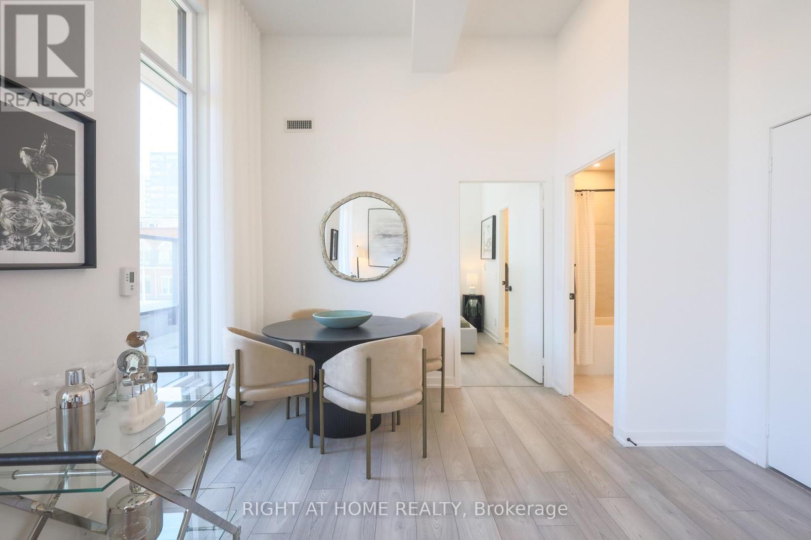 204 - 285 Dufferin Street, Toronto, Ontario M6K 1E6 - Photo 15 - W12933506