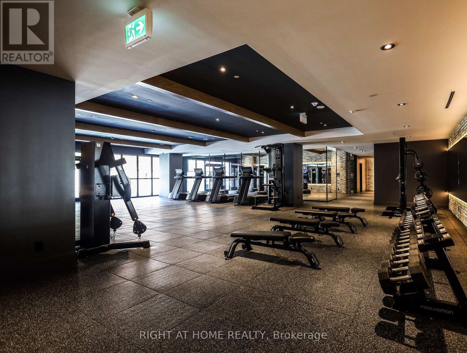 204 - 285 Dufferin Street, Toronto, Ontario M6K 1E6 - Photo 48 - W12933506