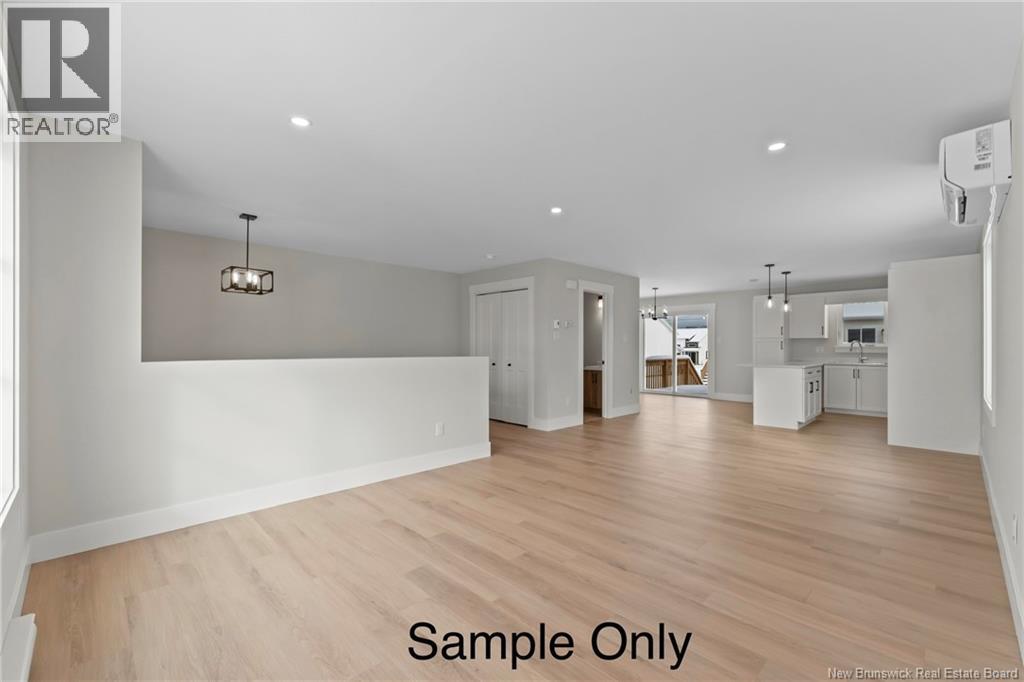 296 Maccoun Street, Moncton, New Brunswick  E1K 0A1 - Photo 4 - NB133948