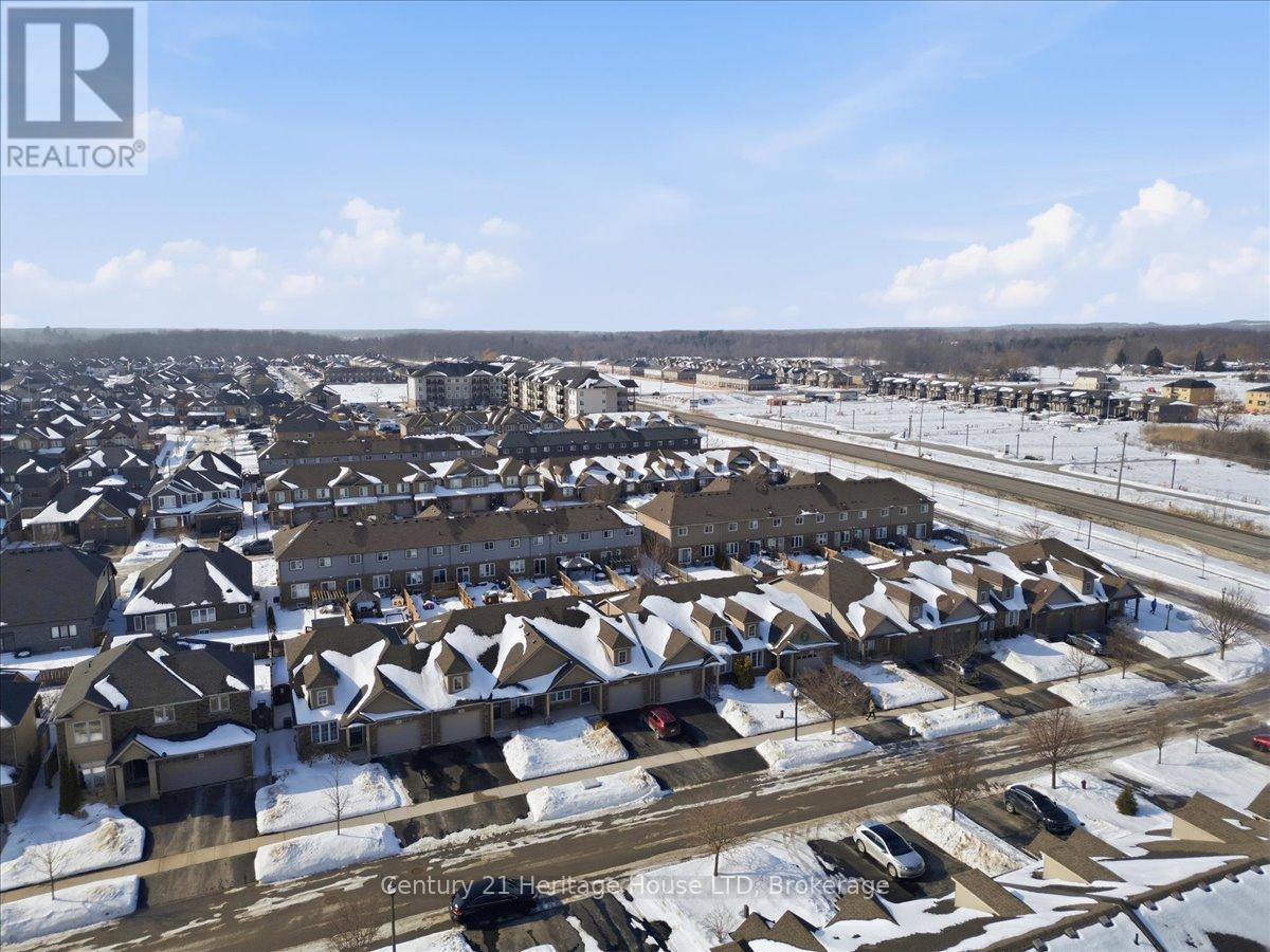 137 Silverwood Avenue, Welland, Ontario  L3C 0B7 - Photo 43 - X12805538