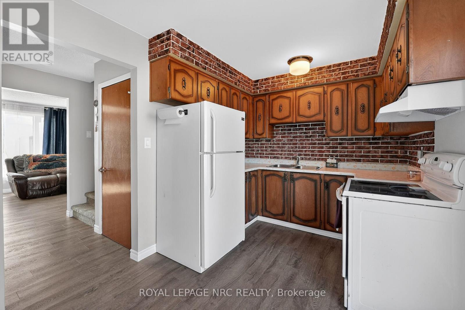 28 Chantal Court, Welland, Ontario  L3B 5V3 - Photo 6 - X12869464