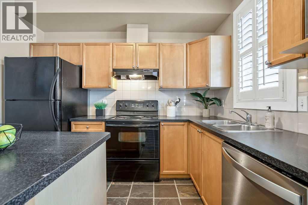 15, 27 Springborough Boulevard Sw, Calgary, Alberta T3H 5V7 - Photo 12 - A2293016