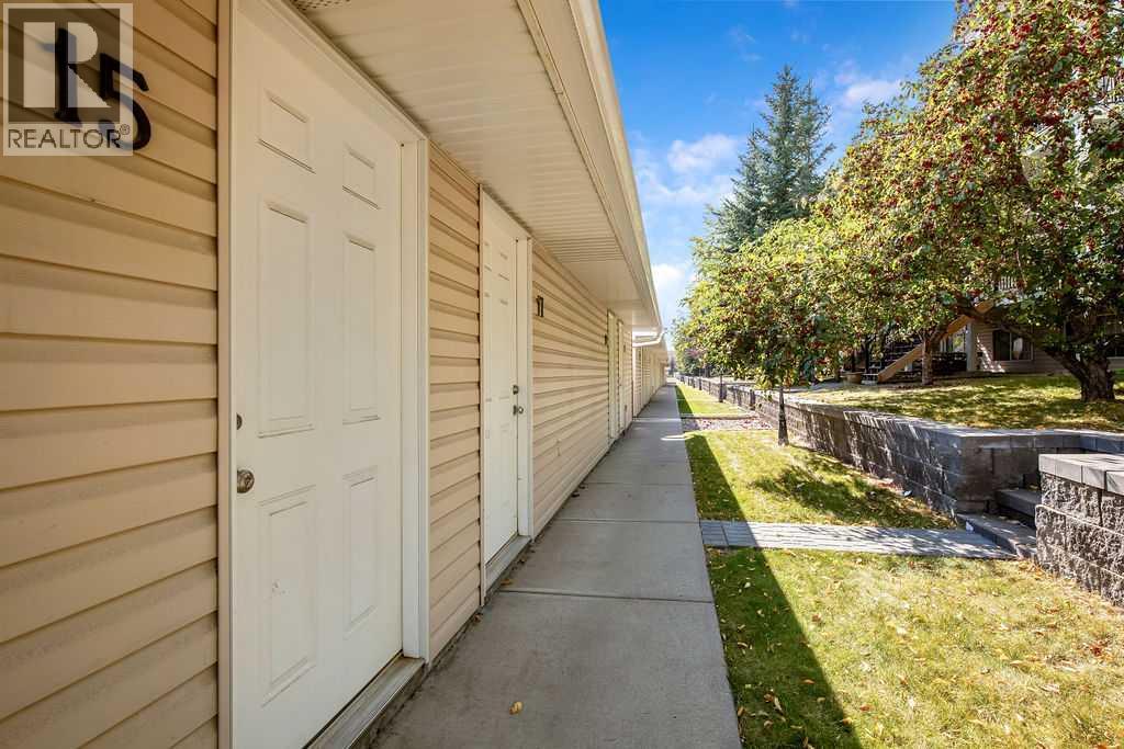 15, 27 Springborough Boulevard Sw, Calgary, Alberta T3H 5V7 - Photo 31 - A2293016