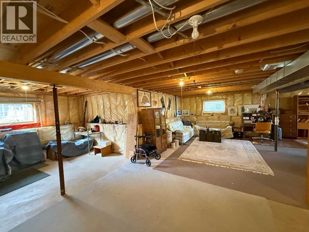 128 Heritage Boulevard W, Lethbridge, Alberta  T1K 6R9 - Photo 15 - A2294679