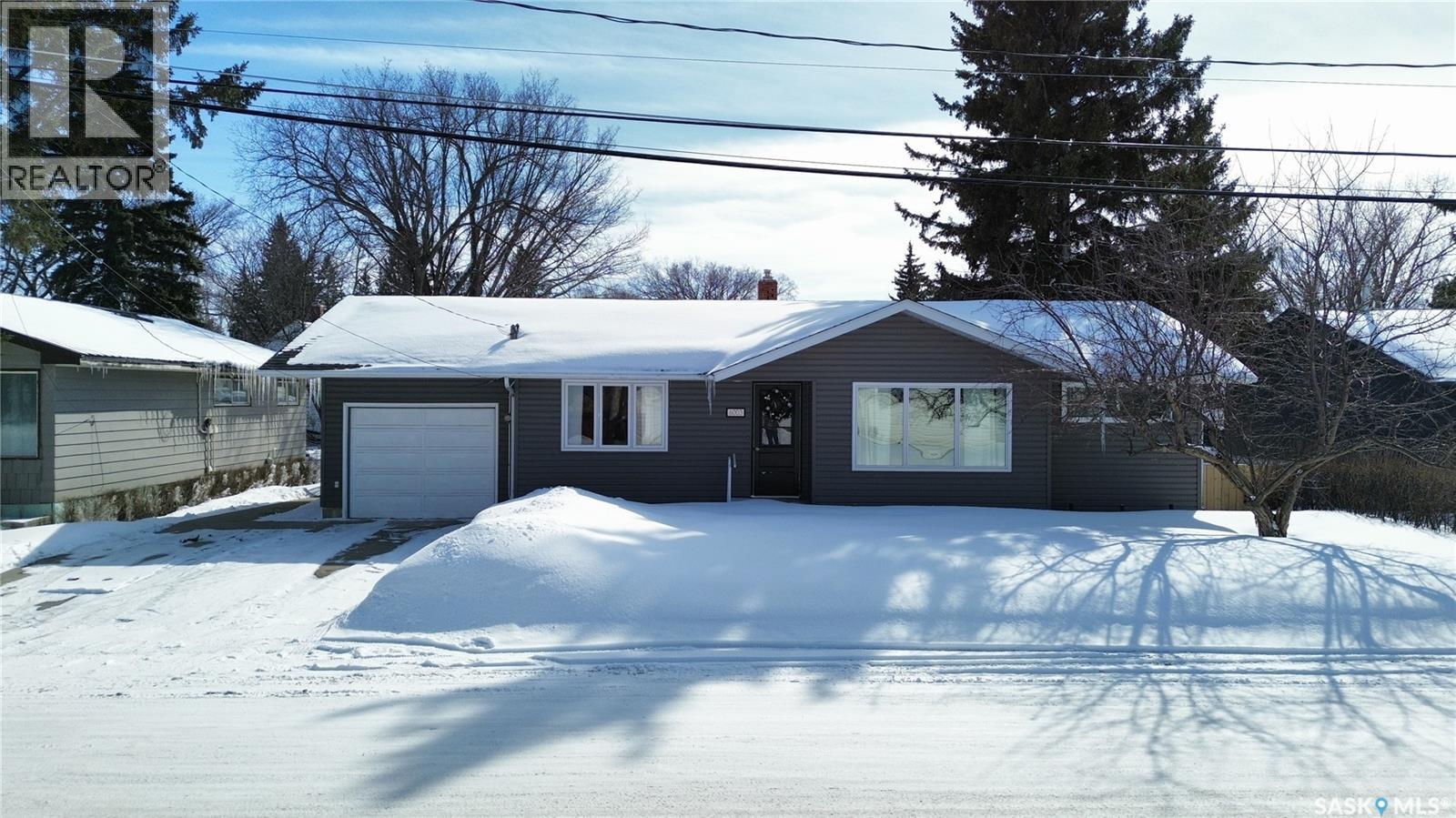 6003 5th Street, Rosthern, Saskatchewan  S0K 3R0 - Photo 32 - SK031531