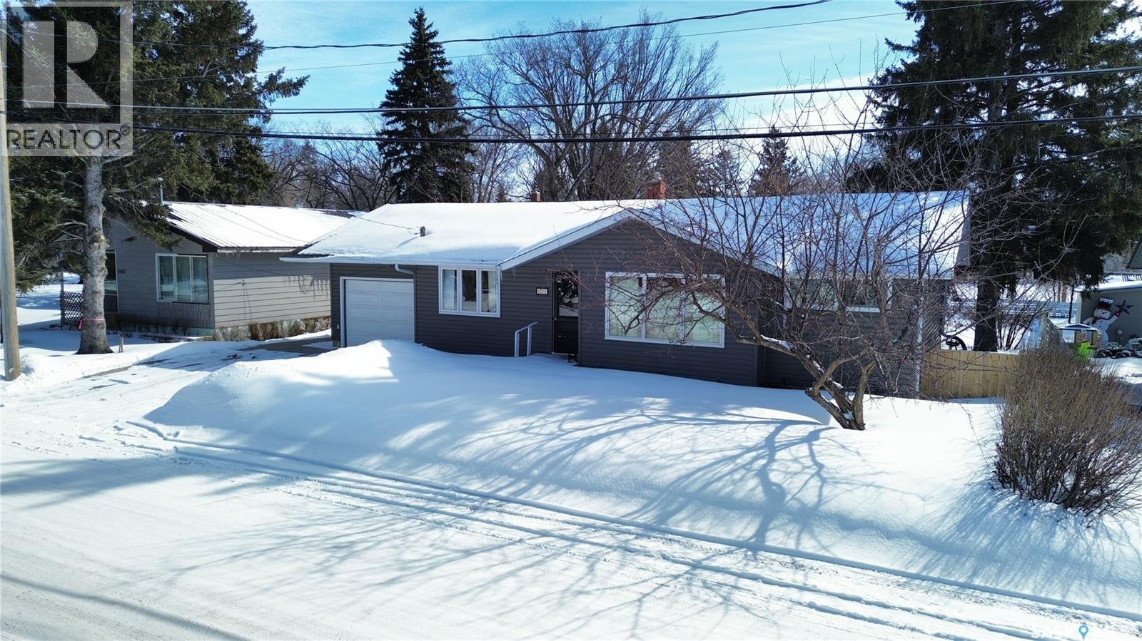 6003 5th Street, Rosthern, Saskatchewan  S0K 3R0 - Photo 33 - SK031531