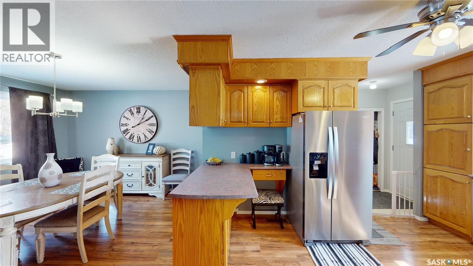 6003 5th Street, Rosthern, Saskatchewan  S0K 3R0 - Photo 5 - SK031531