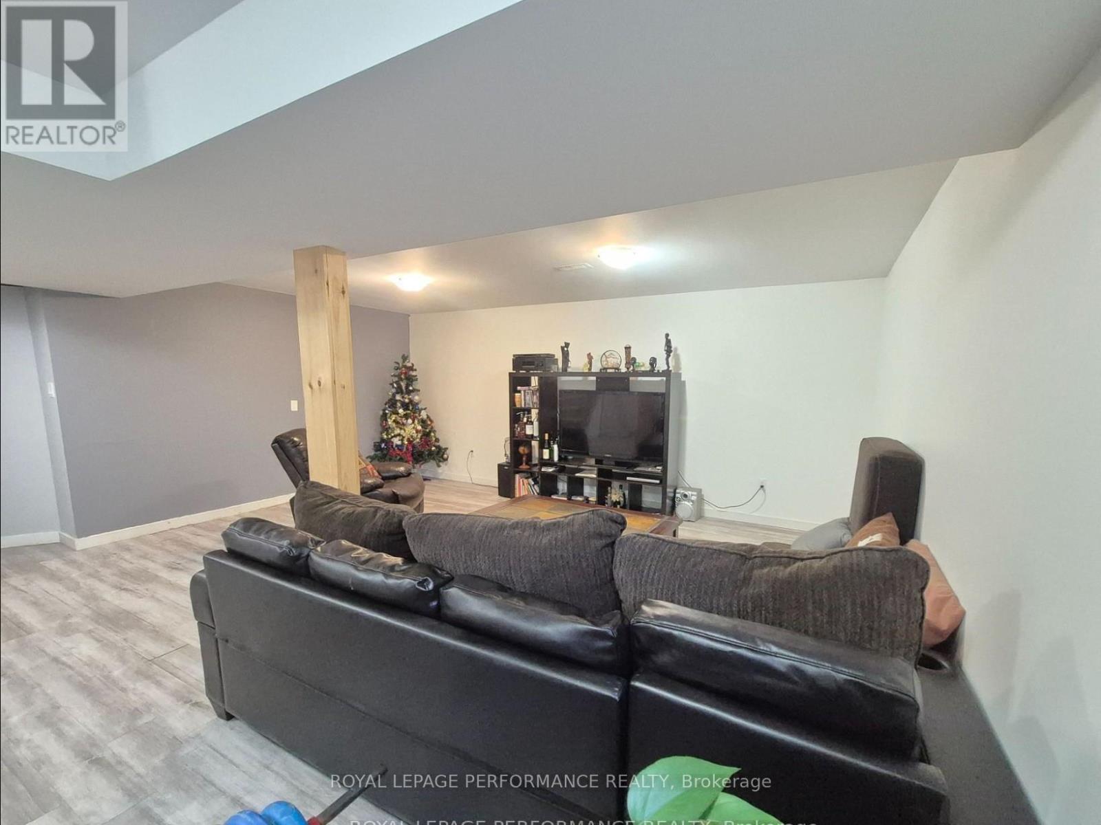 609 Robert Street, Clarence-Rockland, Ontario  K4K 1E8 - Photo 18 - X12571994