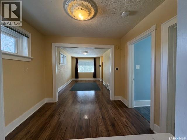 1131 C Avenue N, Saskatoon, Saskatchewan  S7L 1K3 - Photo 6 - SK030256