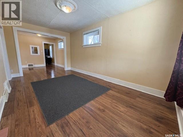 1131 C Avenue N, Saskatoon, Saskatchewan  S7L 1K3 - Photo 4 - SK030256