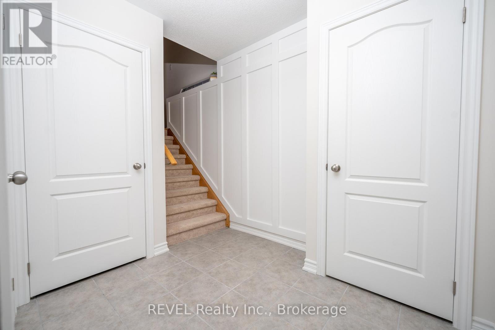 316 Concession 3 Road, Niagara-On-The-Lake, Ontario  L0S 1J1 - Photo 17 - X12929462