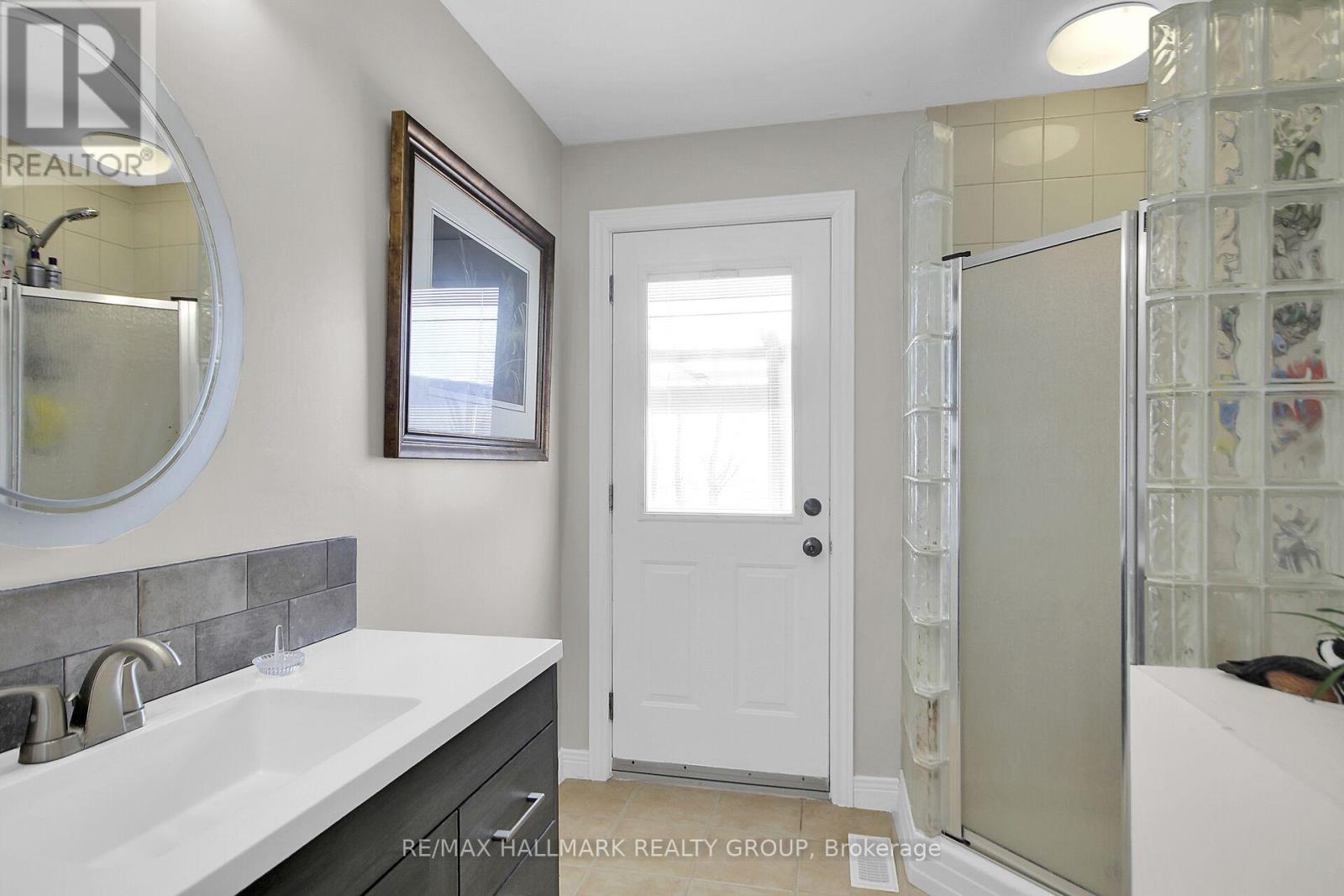 6151 Malakoff Road, Ottawa, Ontario  K0A 2Z0 - Photo 23 - X12933522