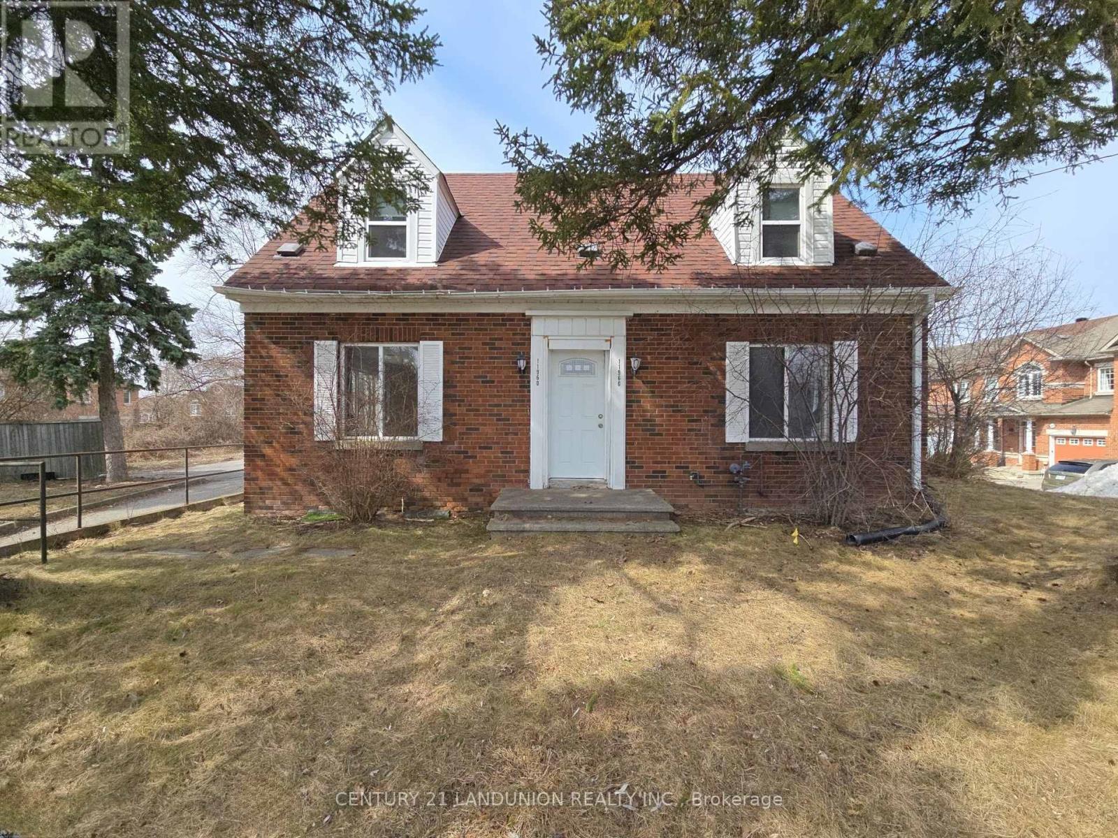 11960 YONGE STREET, Richmond Hill, Ontario