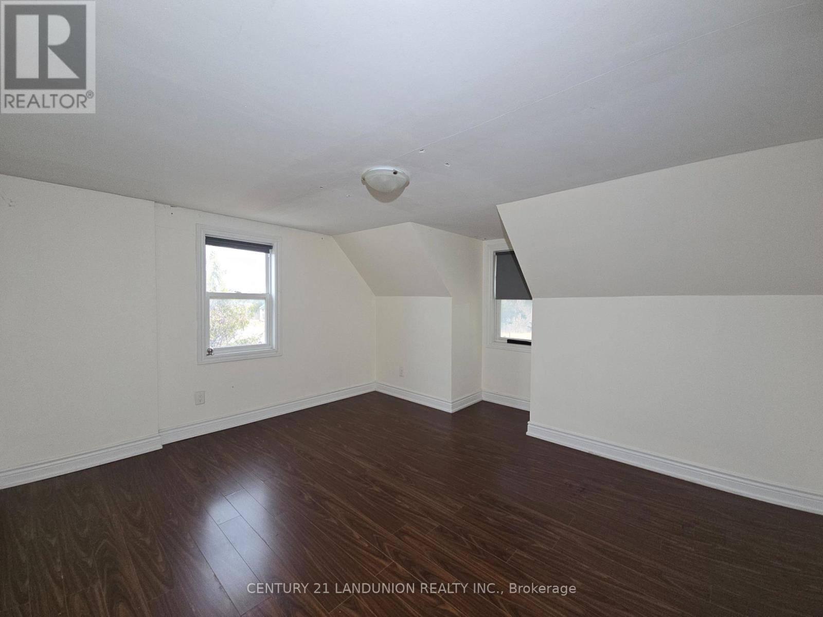 11960 Yonge Street, Richmond Hill, Ontario  L4E 3N6 - Photo 10 - N12933530