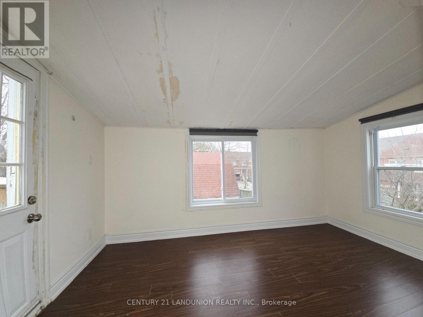 11960 Yonge Street, Richmond Hill, Ontario  L4E 3N6 - Photo 7 - N12933530