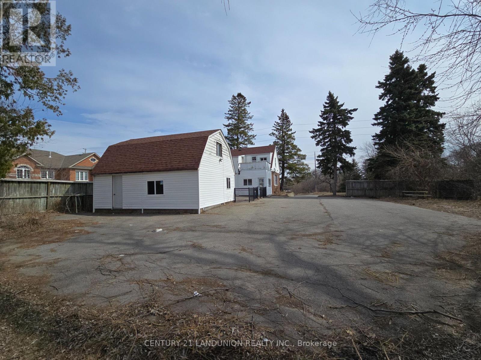 11960 Yonge Street, Richmond Hill, Ontario  L4E 3N6 - Photo 8 - N12933530