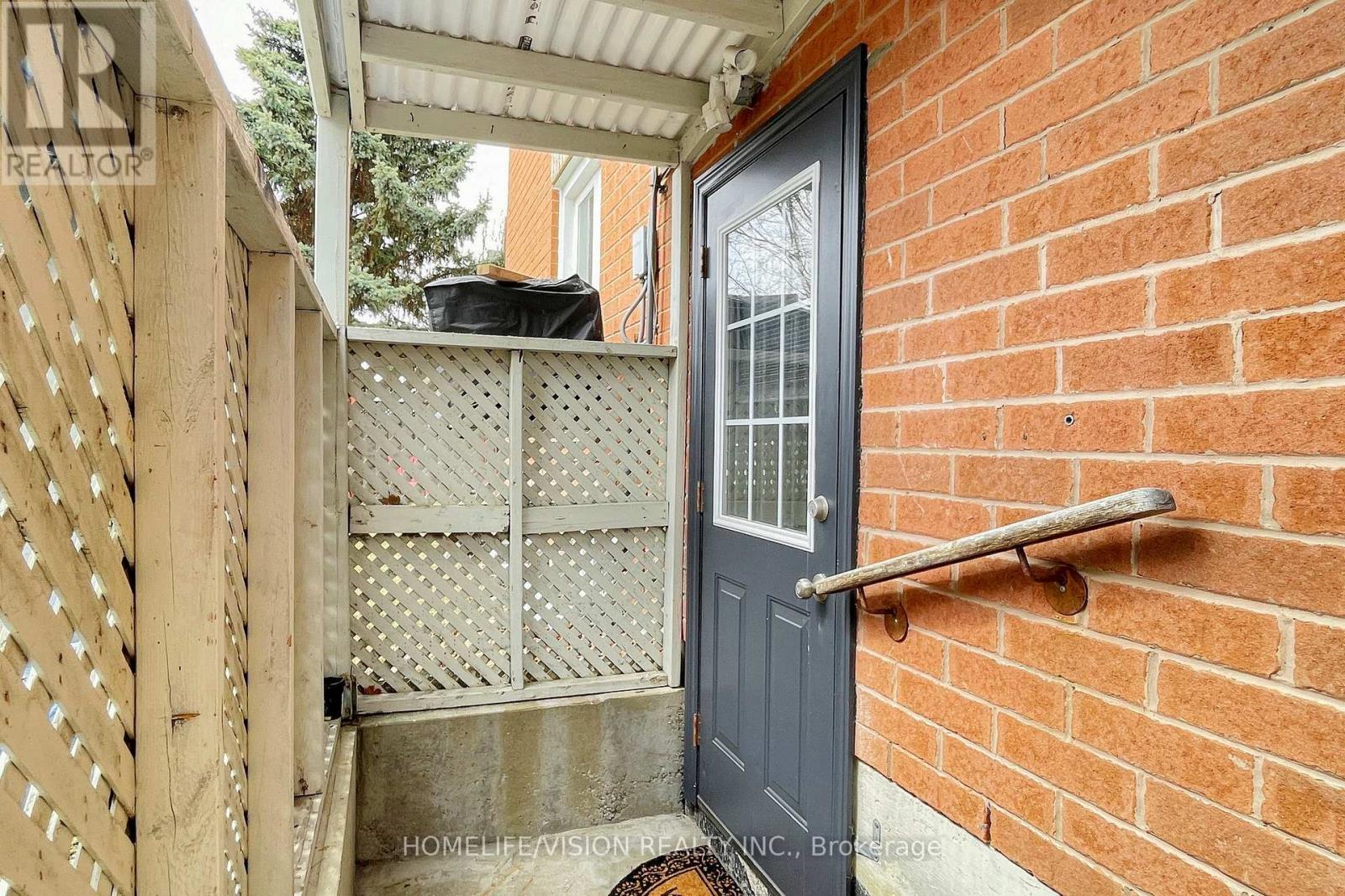 2 Prestwick Avenue, Vaughan (Maple), Ontario  L6A 2C9 - Photo 46 - N12933080