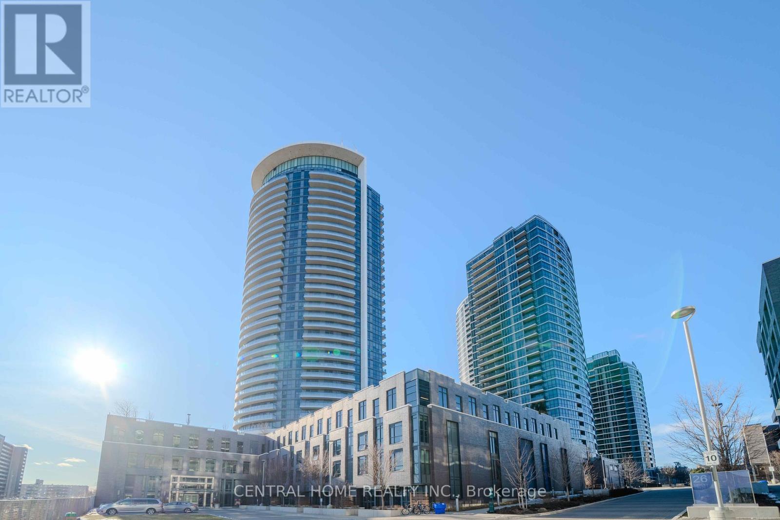 3305 - 30 GIBBS ROAD, Toronto, Ontario