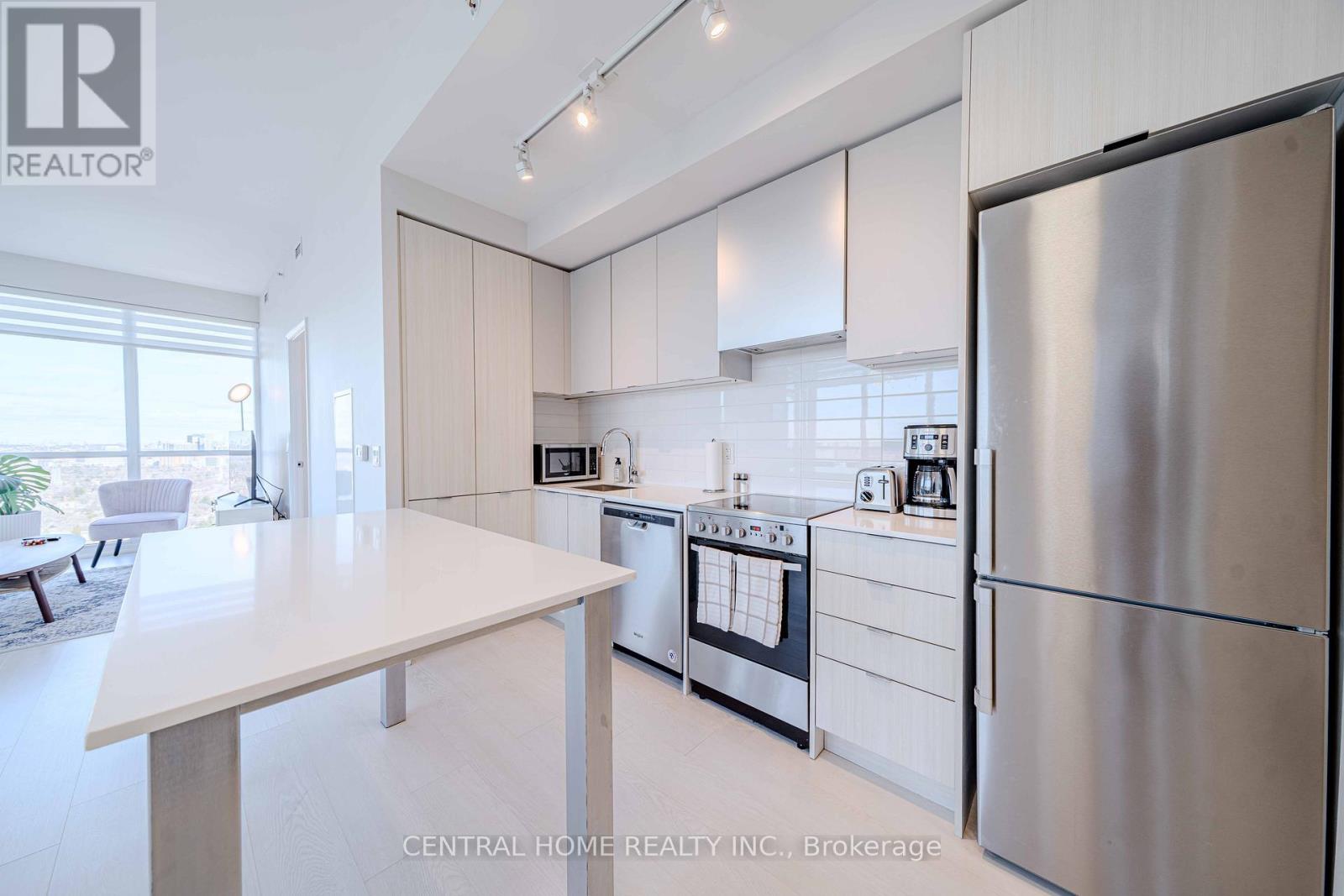 3305 - 30 Gibbs Road, Toronto, Ontario  M9B 0E4 - Photo 15 - W12933524