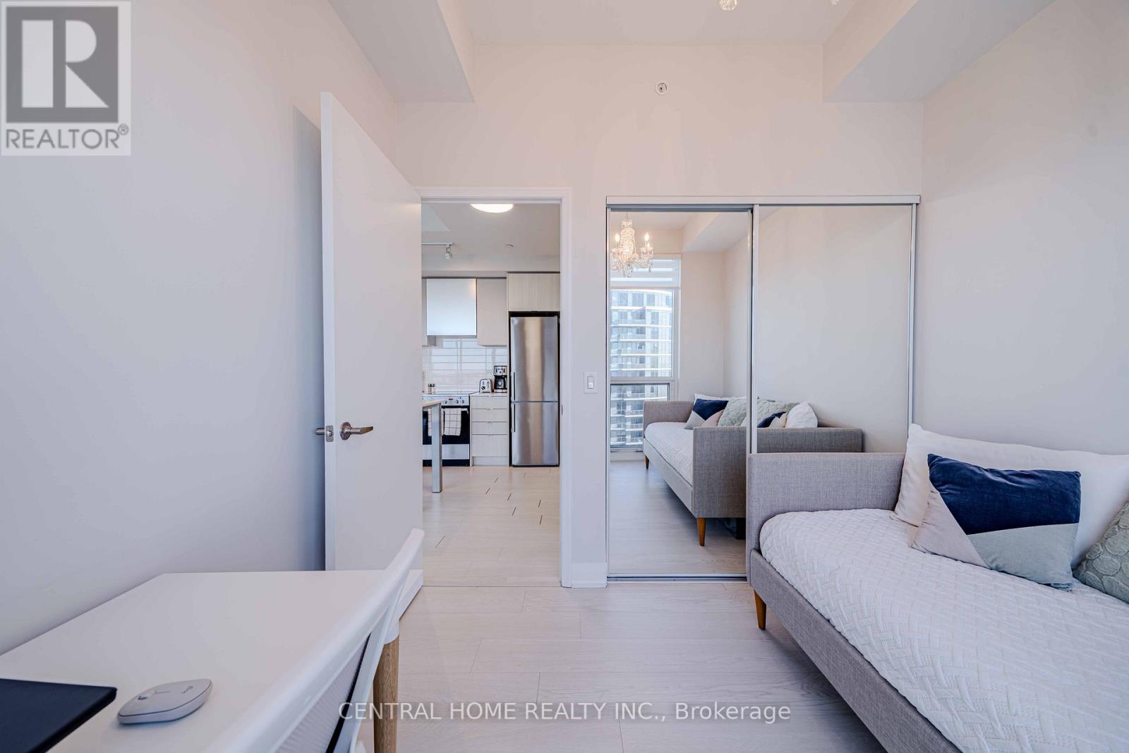 3305 - 30 Gibbs Road, Toronto, Ontario  M9B 0E4 - Photo 25 - W12933524