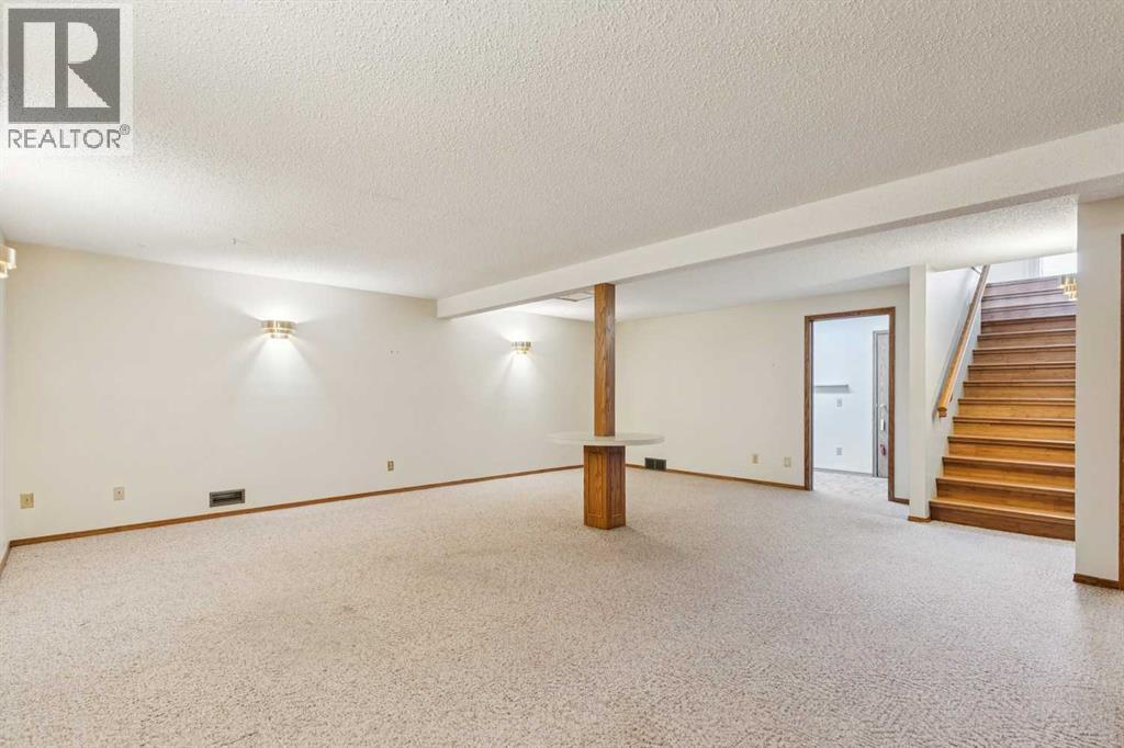 140 Shawnee Rise Sw, Calgary, Alberta  T2Y 2S3 - Photo 39 - A2288510