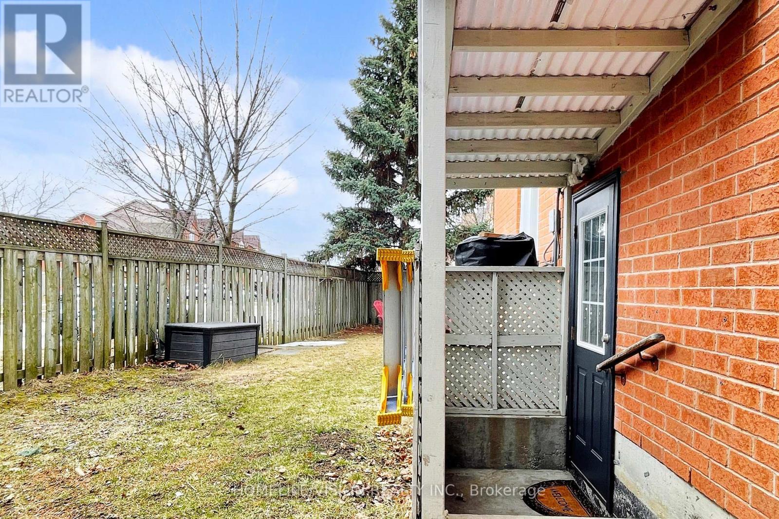 2 Prestwick Avenue, Vaughan (Maple), Ontario  L6A 2C9 - Photo 41 - N12933080
