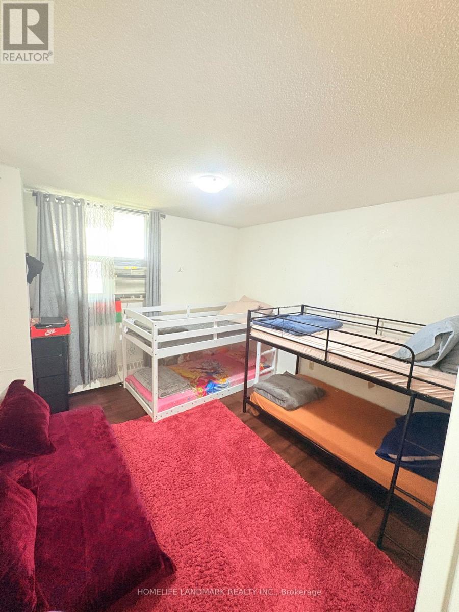 716 - 370 Dixon Road, Toronto, Ontario  M9R 1T2 - Photo 12 - W12846904