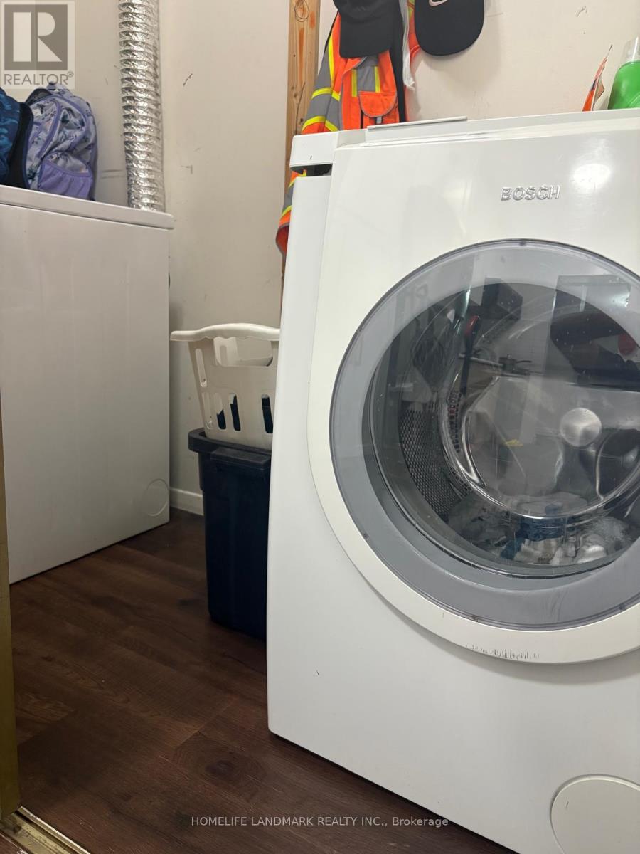 716 - 370 Dixon Road, Toronto, Ontario  M9R 1T2 - Photo 15 - W12846904