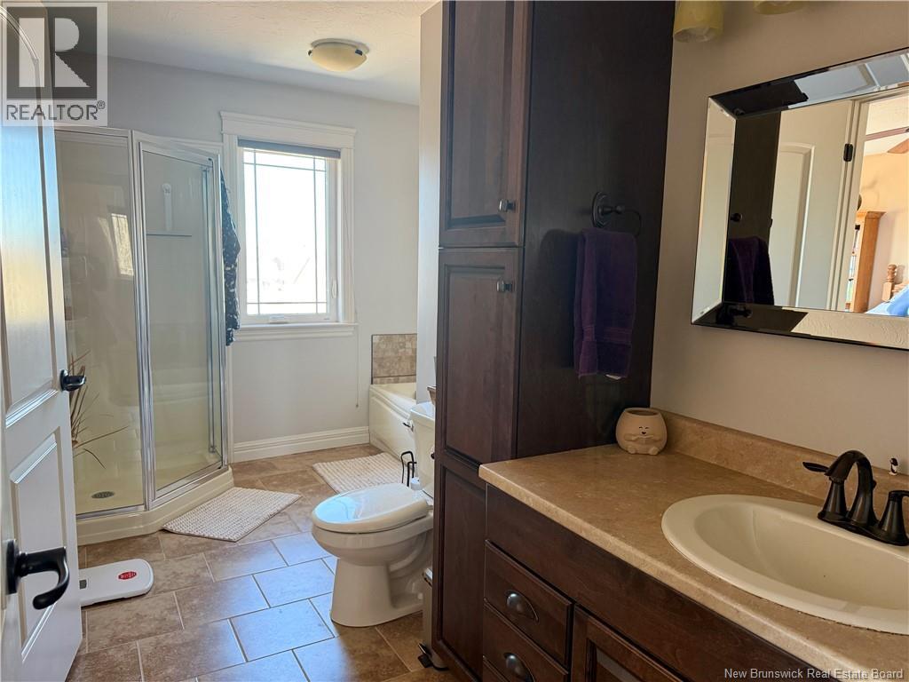 54 Clarendon Drive, Moncton, New Brunswick  E1G 0M9 - Photo 13 - NB135212