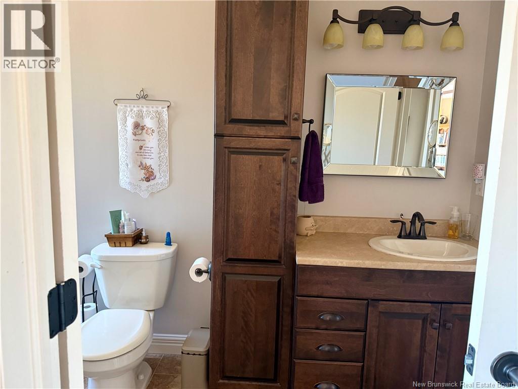 54 Clarendon Drive, Moncton, New Brunswick  E1G 0M9 - Photo 15 - NB135212