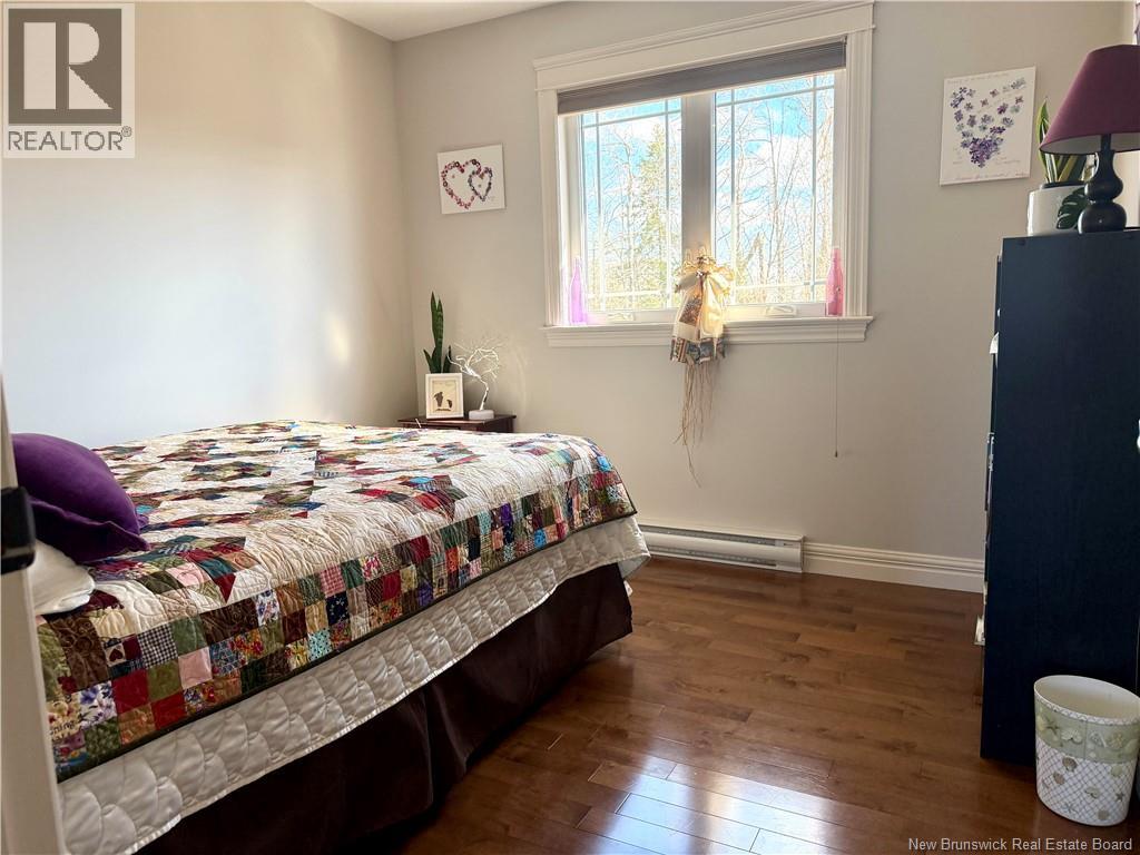 54 Clarendon Drive, Moncton, New Brunswick  E1G 0M9 - Photo 19 - NB135212