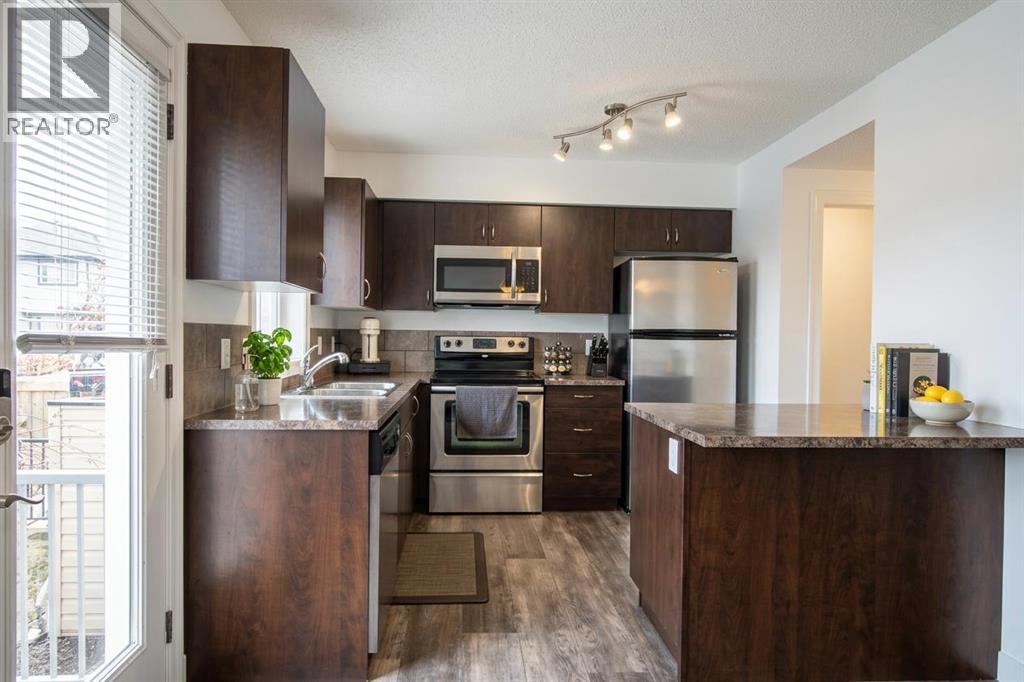 132 Copperpond Boulevard Se, Calgary, Alberta T2Z 1C3 - Photo 6 - A2296175