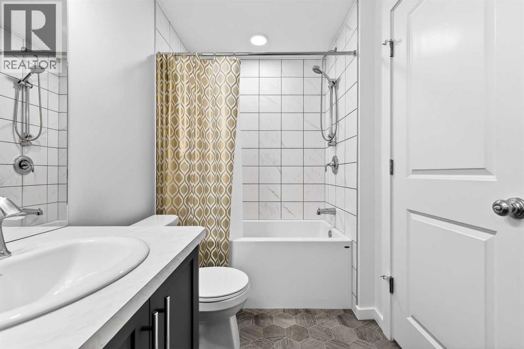 42 Heirloom Manor Se, Calgary, Alberta  T3S 0H2 - Photo 39 - A2297204