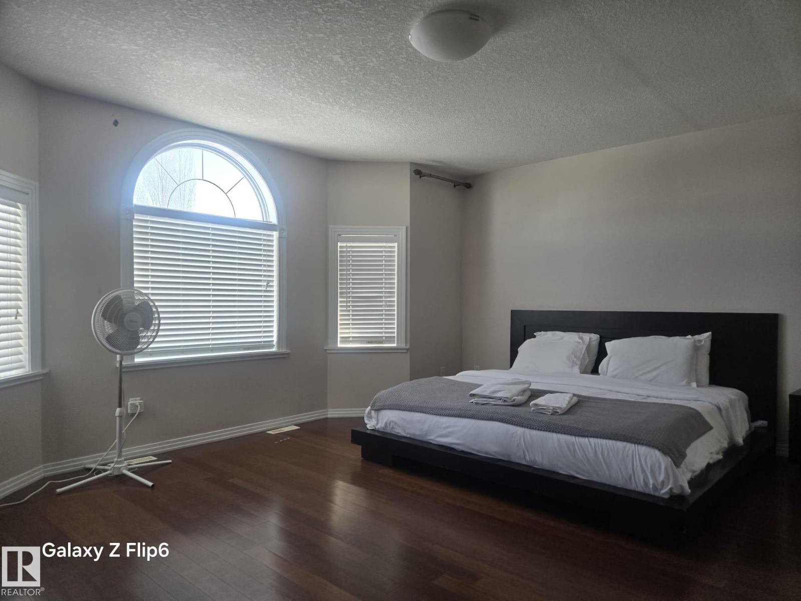 Unknown Address, ,     - Photo 4 - E4479665