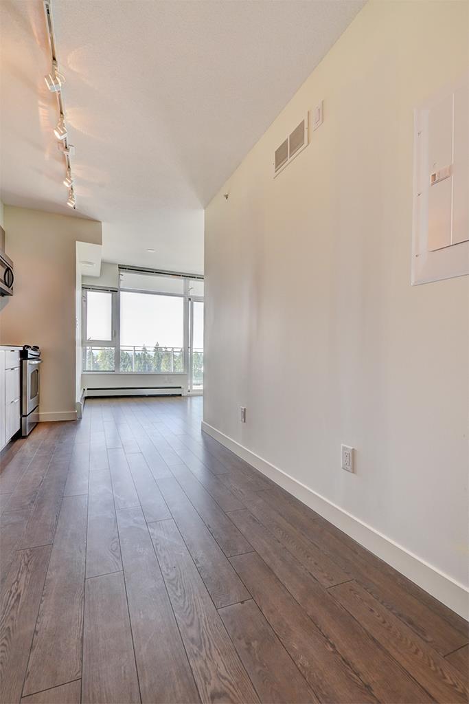 1008 13308 Central Avenue, Surrey, British Columbia  V3T 0M4 - Photo 4 - R3104574