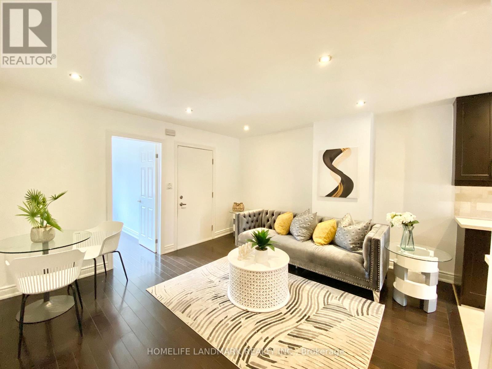 MAIN - 57 GLENSIDE AVENUE, Toronto, Ontario