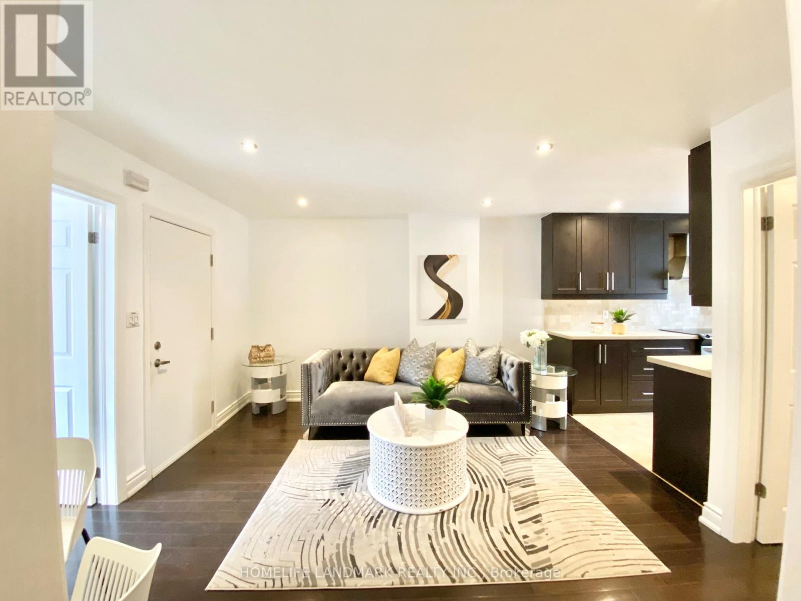 Main - 57 Glenside Avenue, Toronto, Ontario  M4L 2T6 - Photo 5 - E12756088