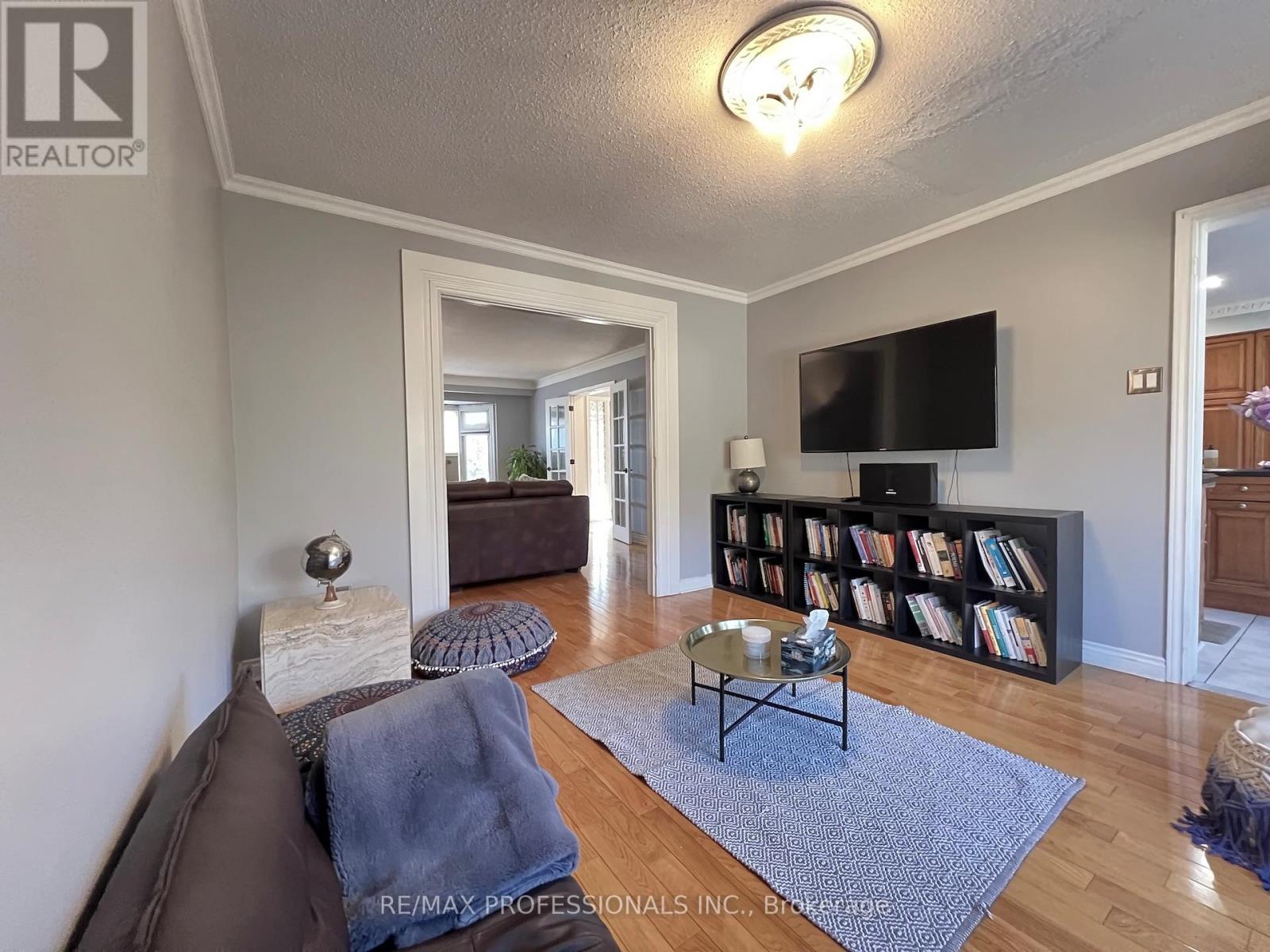 3365 Cider Mill Place, Mississauga, Ontario  L5L 3H6 - Photo 9 - W12933534