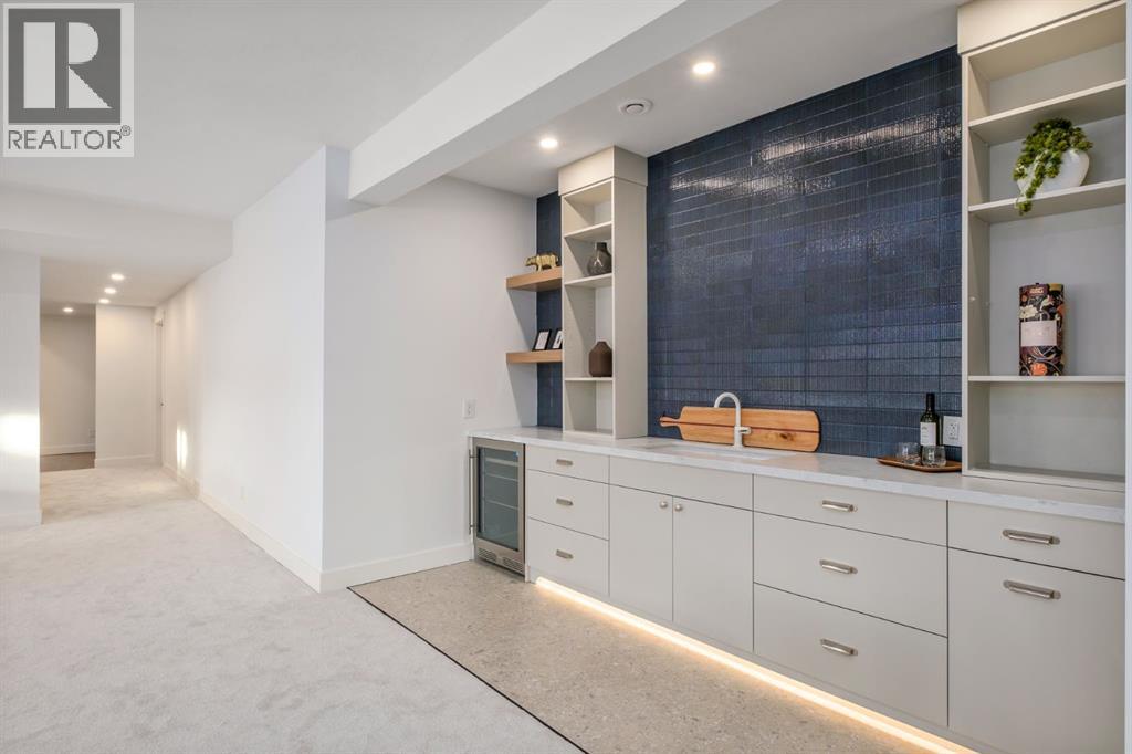 2945 Toronto Crescent NW, Calgary, Alberta  T2N 3W4 - Photo 36 - A2290621