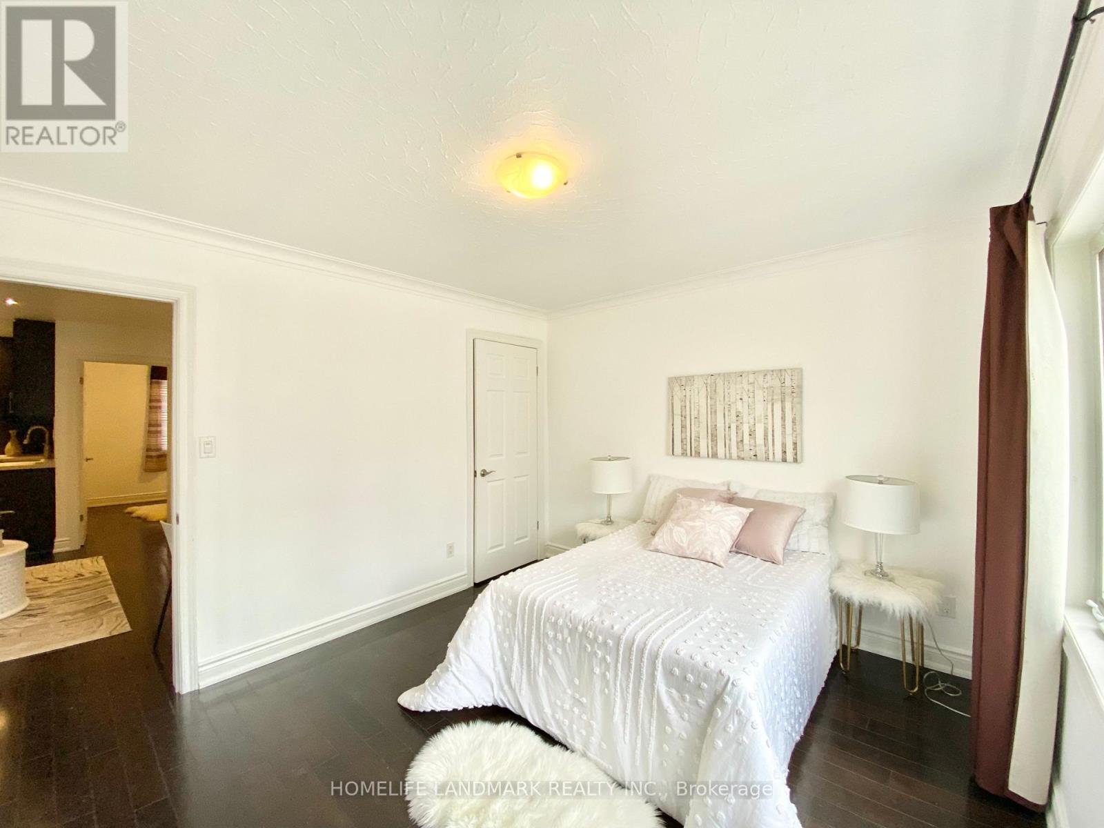 Main - 57 Glenside Avenue, Toronto, Ontario  M4L 2T6 - Photo 16 - E12756088