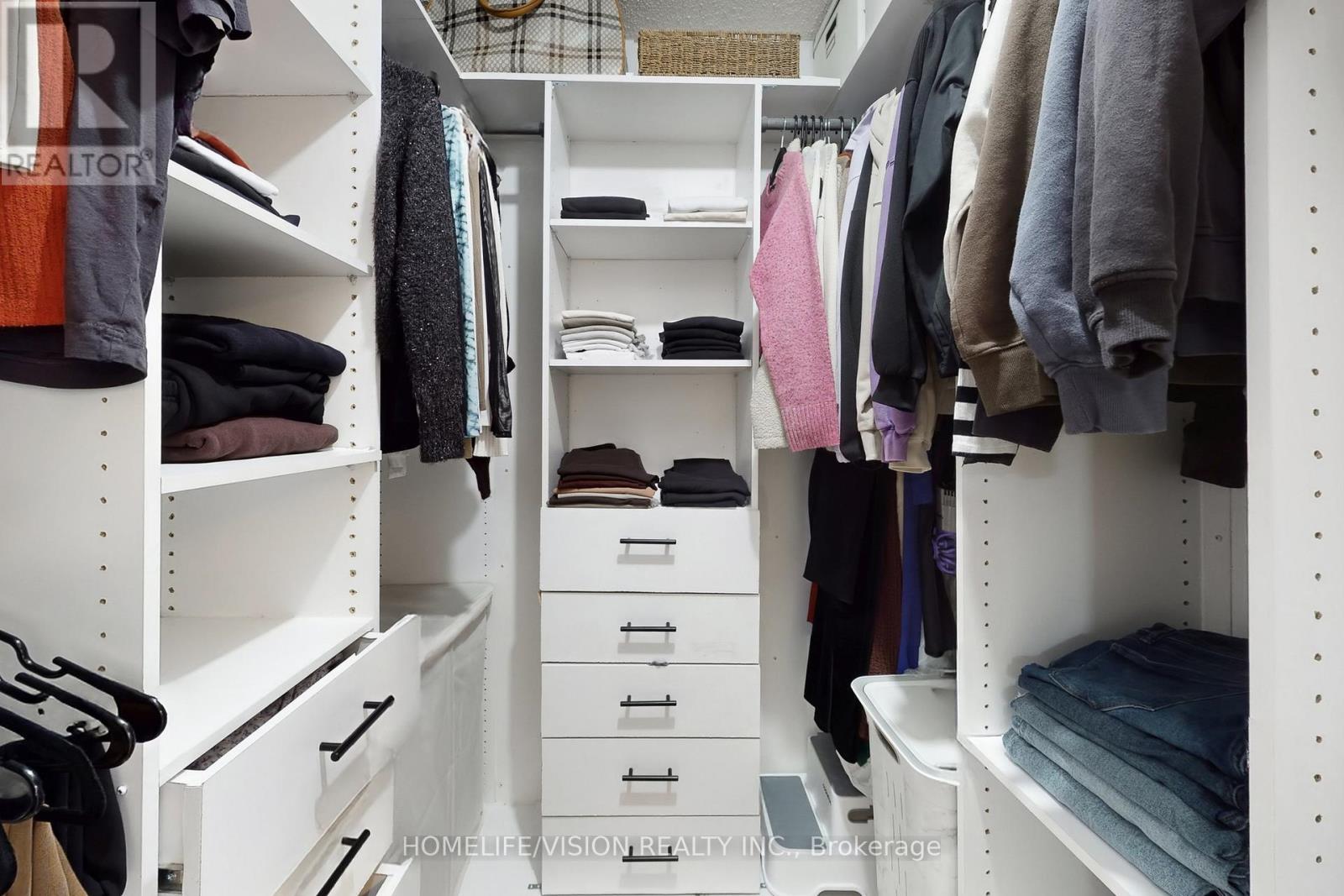 2 Prestwick Avenue, Vaughan, Ontario  L6A 2C9 - Photo 23 - N12933080