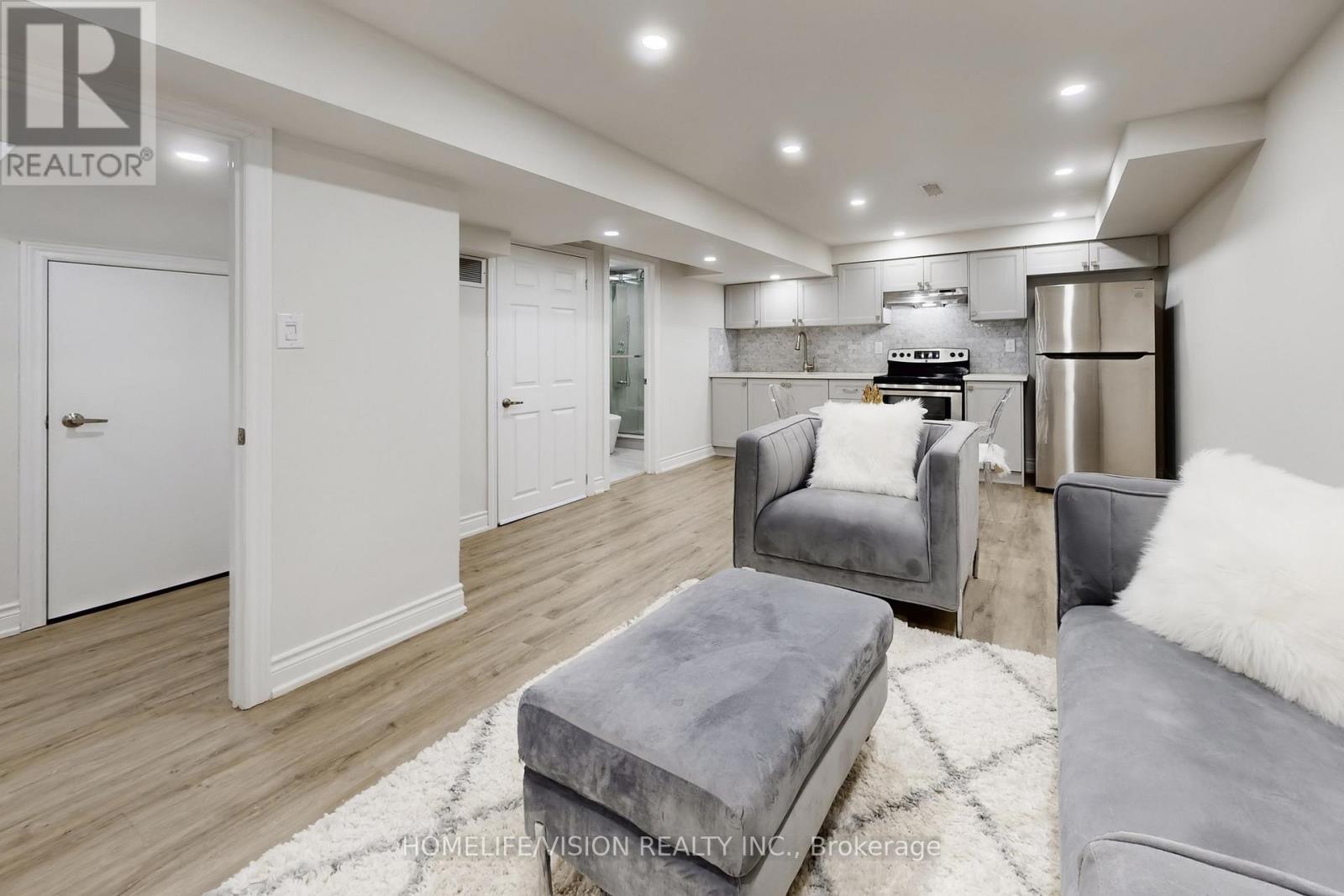 2 Prestwick Avenue, Vaughan, Ontario  L6A 2C9 - Photo 33 - N12933080