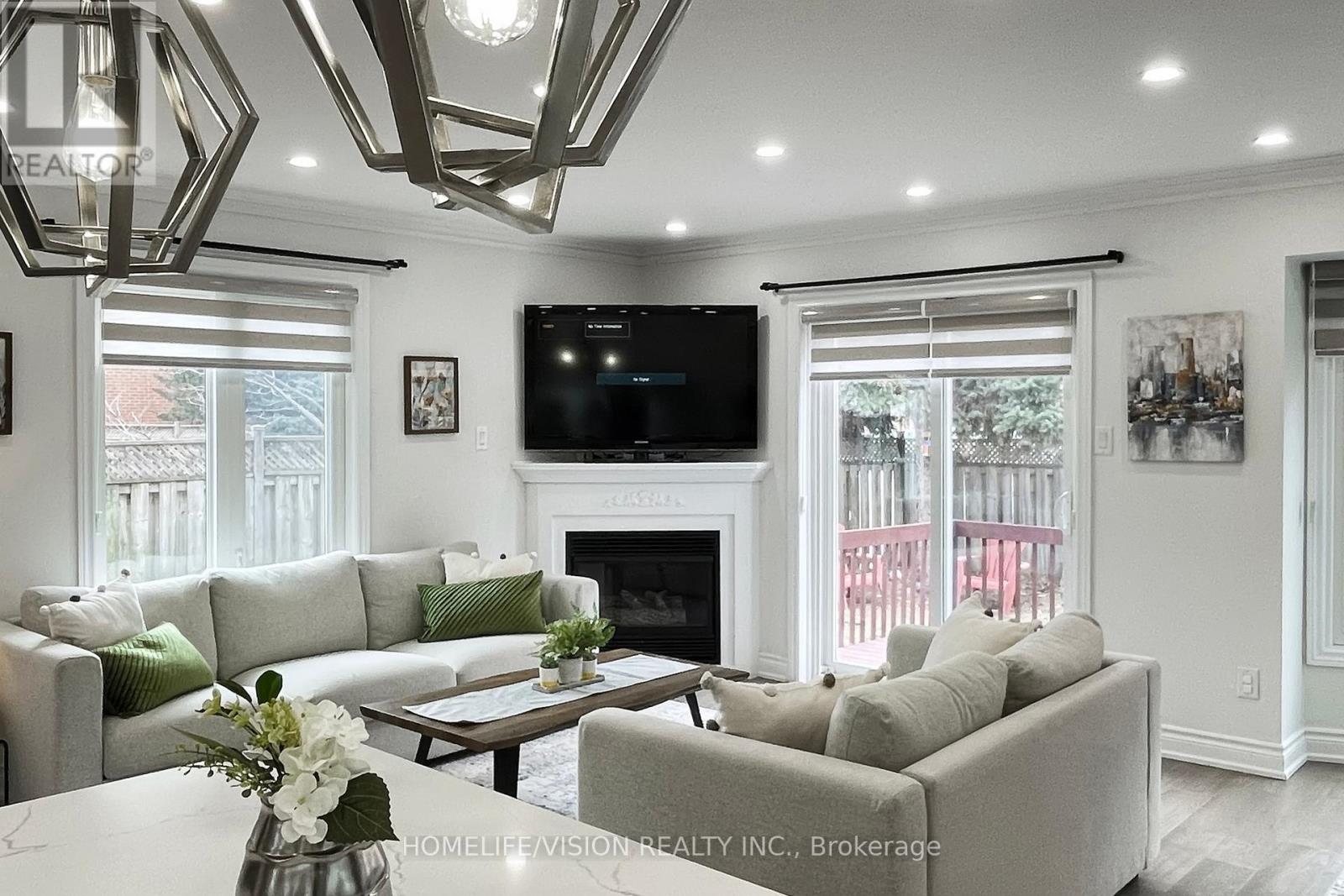 2 Prestwick Avenue, Vaughan, Ontario  L6A 2C9 - Photo 10 - N12933080